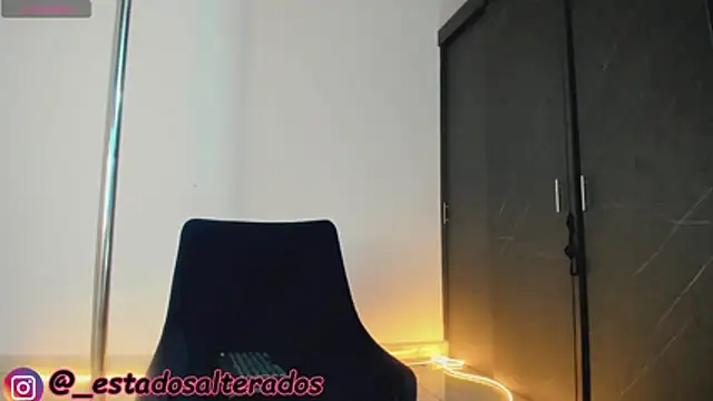 Snapshot of auraeroticaxxx chatting on July 13, 2026, 6:13 am auraeroticaxxx online show from July 13, 2026, 6:13 am