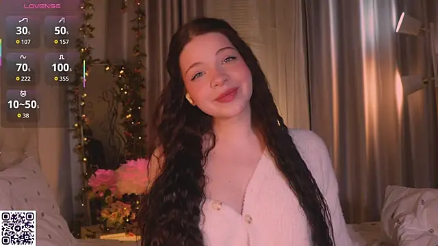 Snapshot of liza_whisky chatting on September 28, 2025, 4:03 pm liza whisky online show from September 28, 2025, 4:03 pm