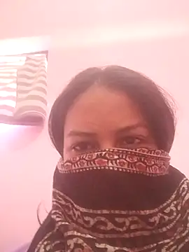 Snapshot of Rani-Rajput18 chatting on October 24, 2025, 2:32 am Rani-Rajput18 online show from October 24, 2025, 2:32 am