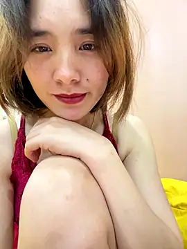 Snapshot of Lyzizi_lovely09 chatting on November 11, 2025, 2:45 pm Lyzizi lovely09 online show from November 11, 2025, 2:45 pm