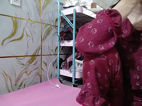 Lyzizi lovely09 online show from February 7, 2026, 1:35 am