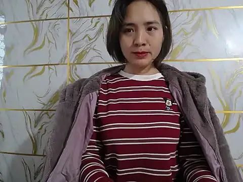 Snapshot of Lyzizi_lovely09 chatting on November 23, 2025, 1:15 am Lyzizi lovely09 online show from November 23, 2025, 1:15 am