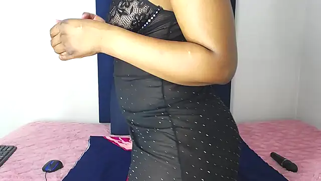 Pinkdollyg online show from April 27, 2026, 9:24 pm