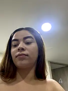 Snapshot of CharlotteBrownn_ chatting on November 15, 2025, 3:43 am CharlotteBrownn online show from November 15, 2025, 3:43 am