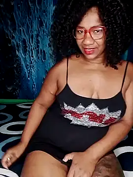 Snapshot of analgetica chatting on October 8, 2025, 11:12 am analgetica online show from October 8, 2025, 11:12 am