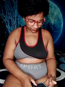 Snapshot of analgetica chatting on November 17, 2025, 11:14 am analgetica online show from November 17, 2025, 11:14 am