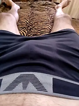 DomDix online show from September 16, 2025, 3:02 pm