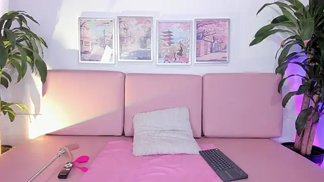 Yumii sweetgirl online show from October 10, 2025, 12:50 pm