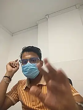 themasklover online show from May 26, 2026, 8:45 am