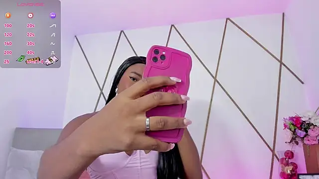 Snapshot of Venuswilds chatting on September 18, 2025, 11:46 am Venuswilds online show from September 18, 2025, 11:46 am