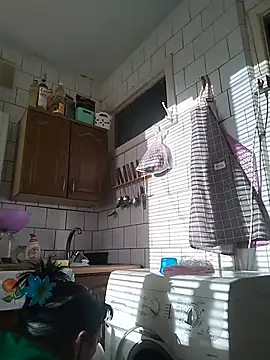 Snapshot of Funny_Karina chatting on May 28, 2026, 4:35 pm Funny Karina online show from May 28, 2026, 4:35 pm