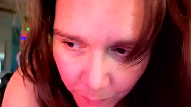 Snapshot of Princess__Kitty__ chatting on November 21, 2025, 5:12 pm Princess Kitty online show from November 21, 2025, 5:12 pm