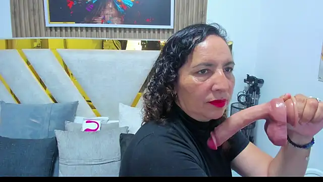 Snapshot of Luna_Naughty1 chatting on July 31, 2026, 7:22 pm Luna Naughty1 online show from July 31, 2026, 7:22 pm