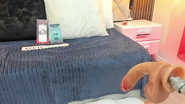 Snapshot of Luna_Naughty1 chatting on October 17, 2025, 4:09 pm Luna Naughty1 online show from October 17, 2025, 4:09 pm