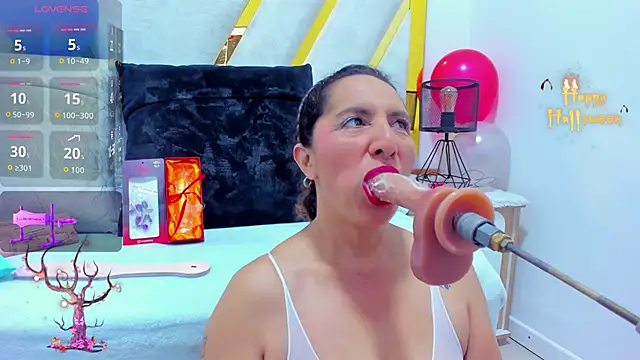 Snapshot of Luna_Naughty1 chatting on November 10, 2025, 5:18 pm Luna Naughty1 online show from November 10, 2025, 5:18 pm