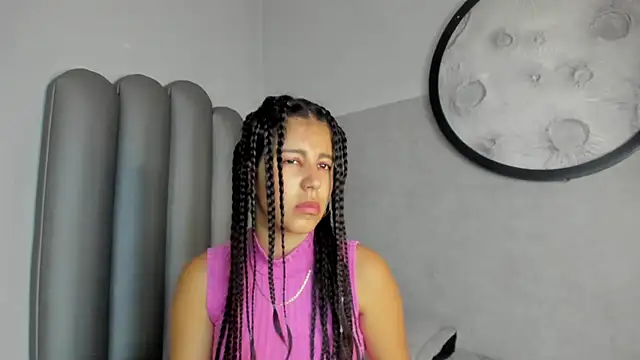 Lucy-23 online show from April 25, 2026, 4:26 am