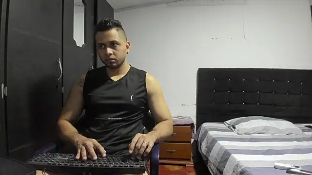 Ryan xc1 online show from March 23, 2026, 1:17 am