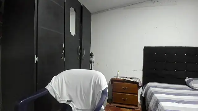 Ryan xc1 online show from March 1, 2026, 2:33 am