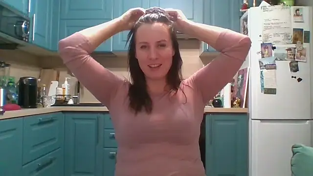 ALICAINWONDERLAND online show from January 31, 2026, 7:56 pm