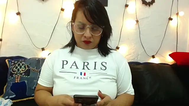 Snapshot of Naia69 chatting on November 14, 2025, 11:47 am Naia69 online show from November 14, 2025, 11:47 am