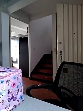 Venus Rivers online show from November 10, 2025, 1:05 pm