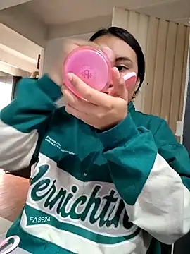 Venus Rivers online show from November 20, 2025, 1:12 pm