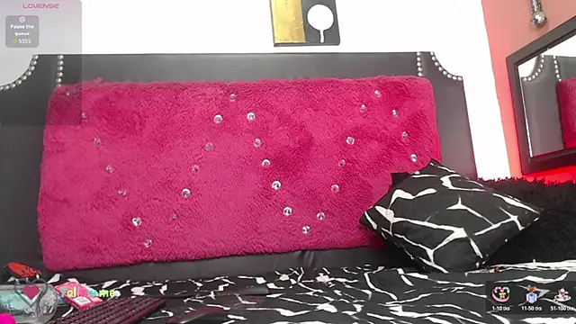 Snapshot of Engeelll chatting on October 20, 2025, 7:25 pm Engeelll online show from October 20, 2025, 7:25 pm