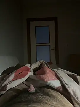 Maltyapasif online show from November 6, 2025, 8:46 pm