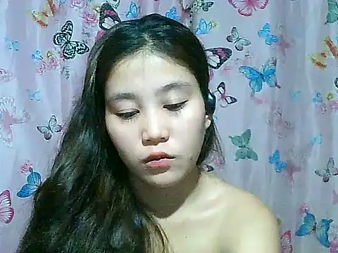 Snapshot of SexyAsianPussy4u chatting on July 12, 2026, 11:49 pm SexyAsianPussy4u online show from July 12, 2026, 11:49 pm