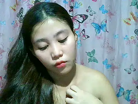 Snapshot of SexyAsianPussy4u chatting on July 3, 2026, 12:28 am SexyAsianPussy4u online show from July 3, 2026, 12:28 am