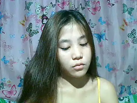 Snapshot of SexyAsianPussy4u chatting on July 22, 2026, 12:01 am SexyAsianPussy4u online show from July 22, 2026, 12:01 am