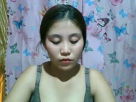 Snapshot of SexyAsianPussy4u chatting on June 18, 2026, 5:50 am SexyAsianPussy4u online show from June 18, 2026, 5:50 am