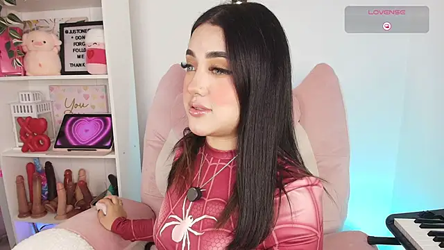 justonecute online show from March 4, 2026, 12:29 am