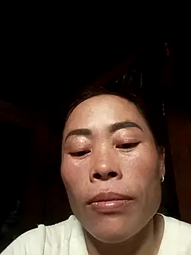 CoMay003 online show from October 16, 2025, 5:38 am