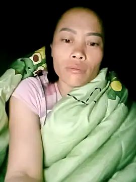 CoMay003 online show from April 30, 2026, 7:54 pm
