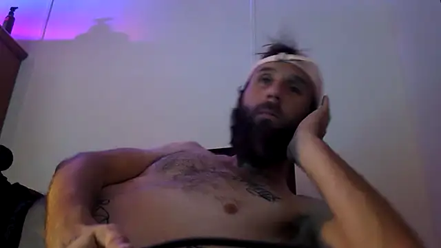 poonwolf online show from September 28, 2025, 8:54 am