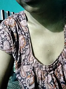 ARUSHARMAXX online show from March 24, 2026, 11:05 pm