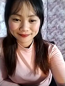 Snapshot of Sisi_dy01 chatting on November 5, 2025, 1:25 pm Sisi dy01 online show from November 5, 2025, 1:25 pm