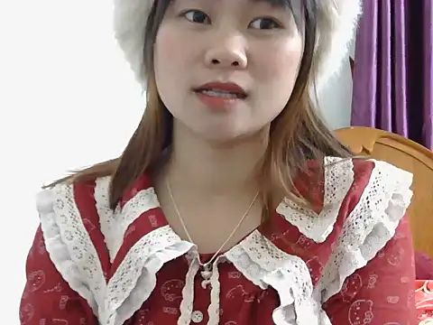 Snapshot of Sisi_dy01 chatting on December 16, 2025, 12:31 pm Sisi dy01 online show from December 16, 2025, 12:31 pm