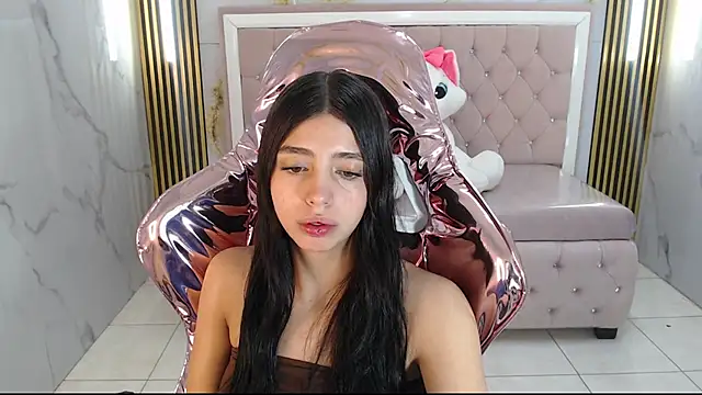 Snapshot of alehp_rose_s chatting on October 29, 2025, 1:10 pm alehp rose s online show from October 29, 2025, 1:10 pm