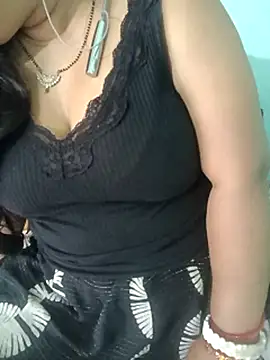 Snapshot of Anjali-bhabhi chatting on March 25, 2026, 5:29 am Anjali-bhabhi online show from March 25, 2026, 5:29 am