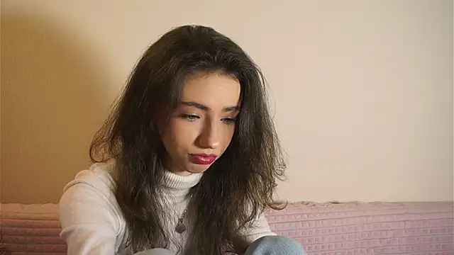 Snapshot of DeneenTurja chatting on October 27, 2025, 10:38 am DeneenTurja online show from October 27, 2025, 10:38 am