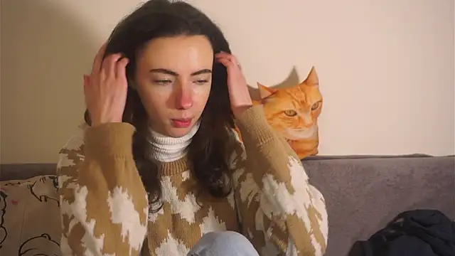 Snapshot of DeneenTurja chatting on October 31, 2025, 7:49 am DeneenTurja online show from October 31, 2025, 7:49 am