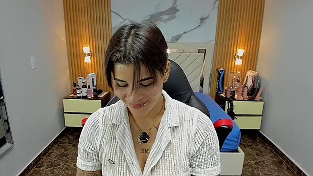 Snapshot of KAROLLJONES1 chatting on November 7, 2025, 11:30 pm KAROLLJONES1 online show from November 7, 2025, 11:30 pm