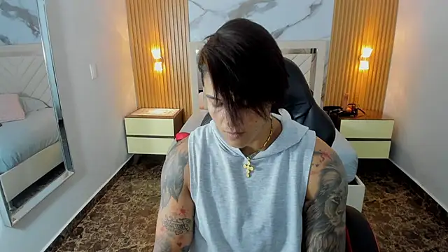 Snapshot of KAROLLJONES1 chatting on July 22, 2026, 7:05 pm KAROLLJONES1 online show from July 22, 2026, 7:05 pm
