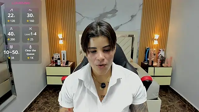 Snapshot of KAROLLJONES1 chatting on November 26, 2025, 7:25 pm KAROLLJONES1 online show from November 26, 2025, 7:25 pm