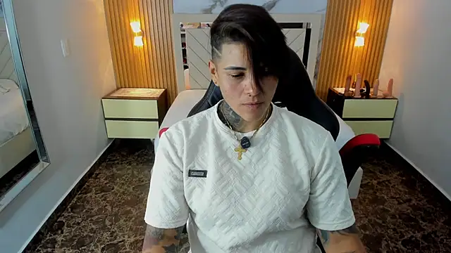 Snapshot of KAROLLJONES1 chatting on July 28, 2026, 7:39 pm KAROLLJONES1 online show from July 28, 2026, 7:39 pm