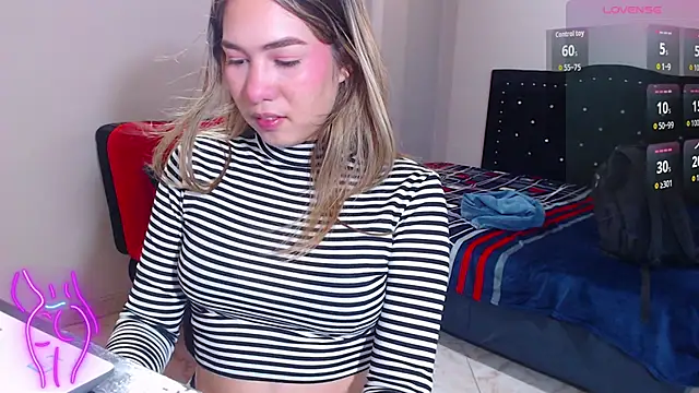 Snapshot of Angel_Megan chatting on December 2, 2025, 6:31 pm Angel Megan online show from December 2, 2025, 6:31 pm