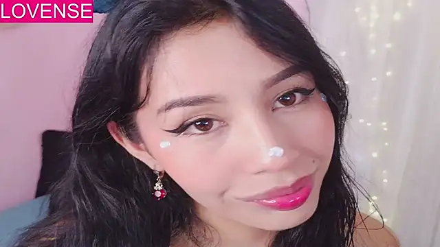 Miss Charlottet online show from May 3, 2026, 8:56 pm