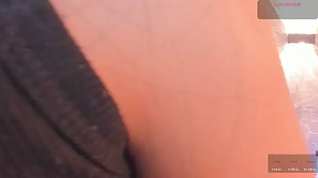 Miss Charlottet online show from December 4, 2025, 1:37 am